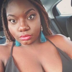 Meet your Posher, Jeje